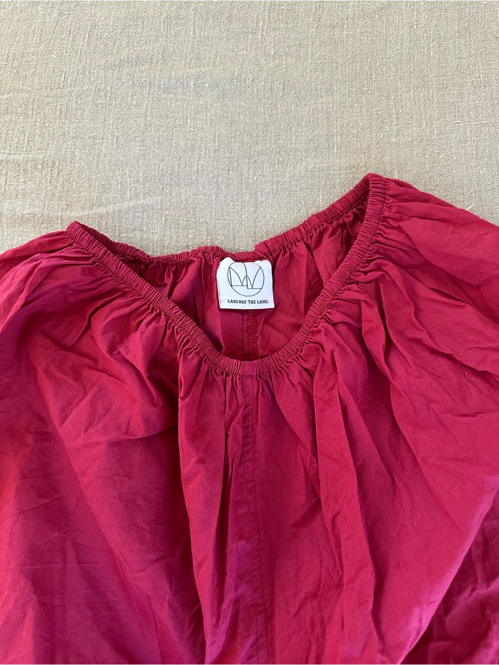 Laneway Antique Short in Cherry size:
ML - Picture 3 of 4